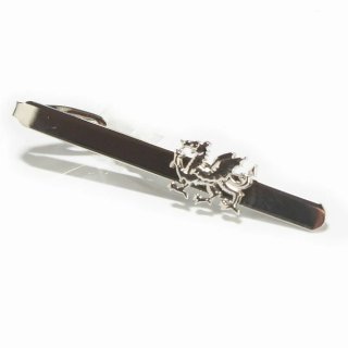 ネクタイピン 剣モチーフ 18k アクセサリー 詳細不明 現状 ネクタイピン 剣モチーフ 18k アクセサリー 詳細不明 現状