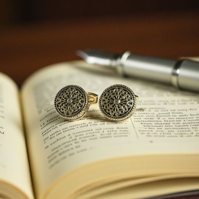 画像2: アンティークゴールドクロスデザインカフスボタン