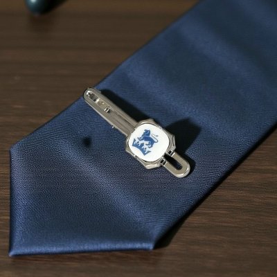 画像2: Swank & Royal Copenhagen スワンク & ロイヤルコペンハーゲン ホワイトブルーライオンネクタイピン