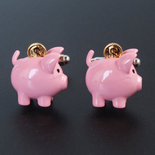 画像1: ピンク豚の貯金箱カフスボタン (1)