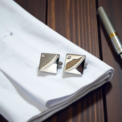 画像2: 6月の誕生石カラー　アレキサンドライトクリスタルガラスカフスボタン・ネクタイピンセット