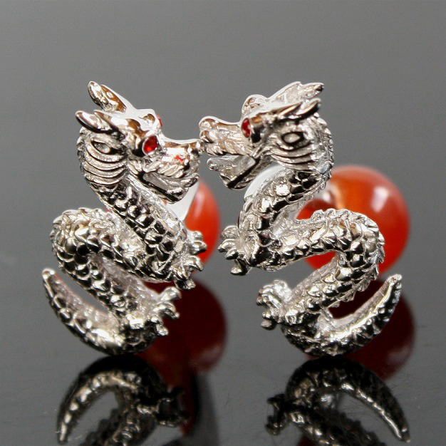 【タテオシアン】ドラゴンカフリンクスを入荷