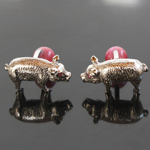 【タテオシアン】豚モチーフカフリンクスを入荷