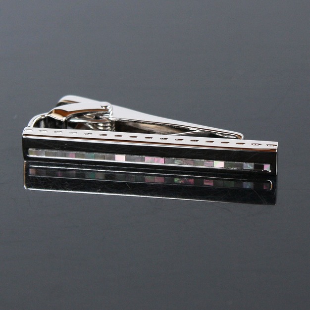 トンプソン・ブラックMOPネクタイピンを入荷