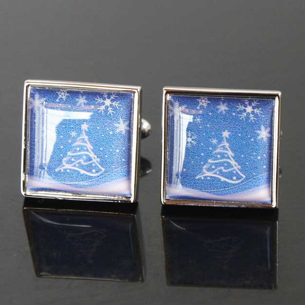 フレームドクリスマスツリーカフリンクスを入荷
