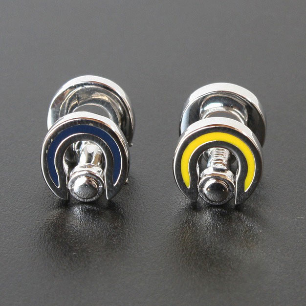 ブルーイエローカフスボタンを入荷