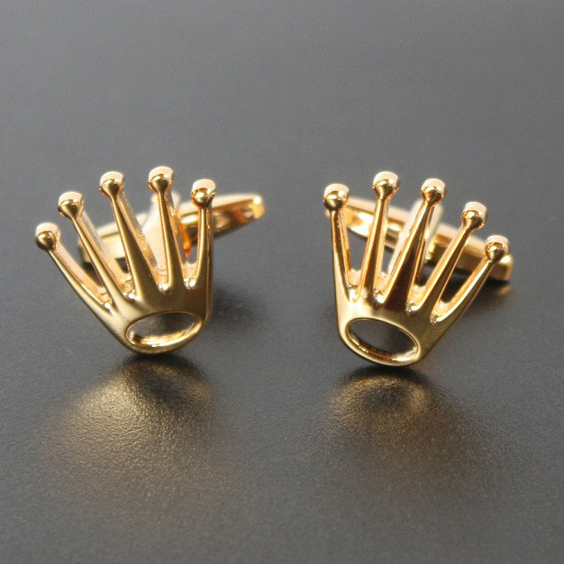 ゴールドフラットクラウンカフスボタンを入荷