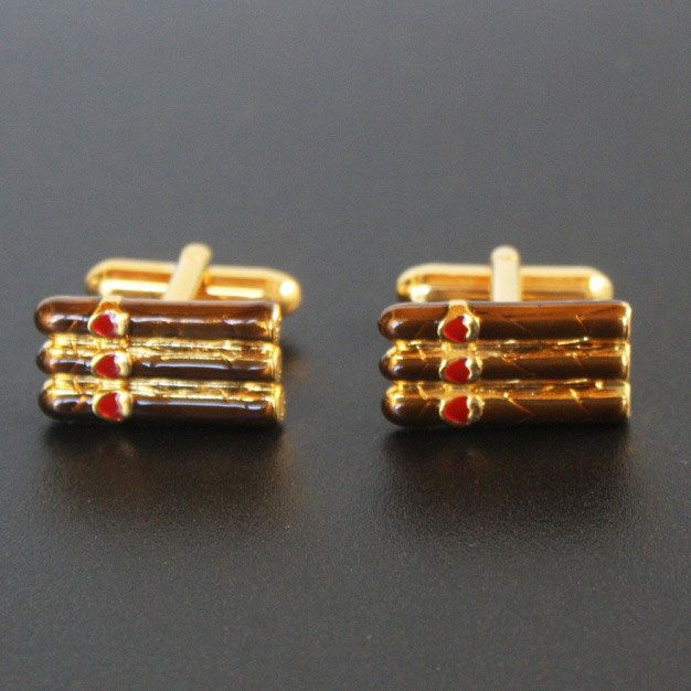 SWANK 葉巻モチーフカフスボタンを入荷