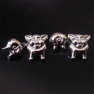 子豚のカフスを入荷